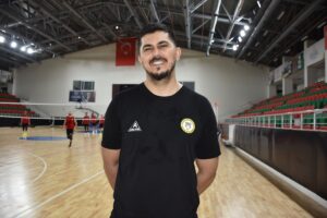 ŞIRNAK (AA) – EKREM PAYAN/ABİDİN YEL – Voleybol SMS Grup