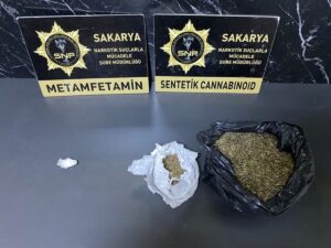 SAKARYA (AA) – Sakarya'da düzenlenen uyuşturucu operasyonlarında 10 şüpheli gözaltına