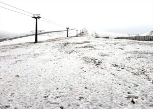 SAMSUN (AA) – Samsun'un Ladik ilçesindeki 2062 rakımlı Akdağ'a mevsimin