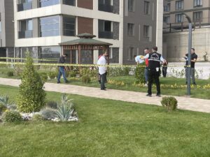 ŞANLIURFA (AA) – Şanlıurfa'nın merkez Karaköprü ilçesinde çıkan bıçaklı kavgada