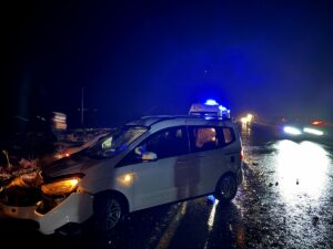 ŞANLIURFA (AA) – Şanlıurfa'nın Siverek ilçesinde üç otomobilin karıştığı zincirleme