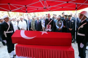 ŞANLIURFA (AA) – İzmir'in Balçova ilçesinde 8 Eylül'de polis merkezine