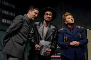 SİVAS (AA) – Sivas Devlet Tiyatrosu (SDT), Berlin Berlin (Duvarın