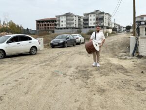 TEKİRDAĞ (AA) – Tekirdağlı müzisyen Ahmet Merih Çelik, başvurmasına rağmen