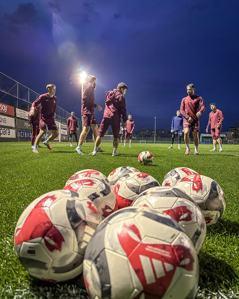 Trabzonspor, Çaykur Rizespor maçının hazırlıklarına başladı