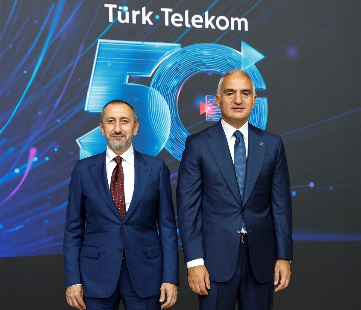Türk Telekom'un 5G destekli VR teknolojisi AKM'de deneyimlendi