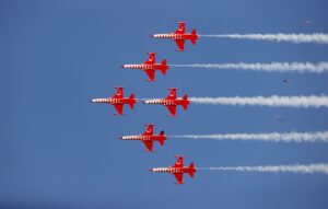 KIRKLARELİ (AA) – Türk Hava Kuvvetlerinin akrobasi timi Türk Yıldızları,