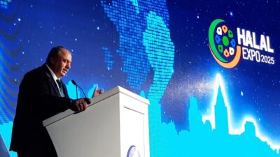 - 110 ülkeden helal ekosisteminin profesyonellerini bir araya getiren zirvede,