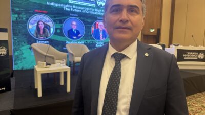 - Kongrede "Yüksek Teknolojiler İçin Vazgeçilmez Kaynaklar: Kritik Madenlerin Geleceği"