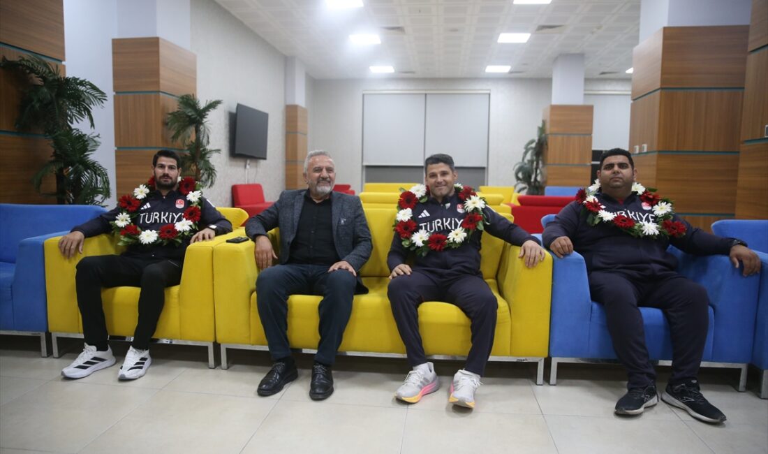 BURSA (AA) – Suudi Arabistan'ın başkenti Riyad'da düzenlenen 6. İslami