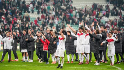 Türkiye, 2026 FIFA Dünya Kupası Avrrupa Elemeleri maçında önemli bir