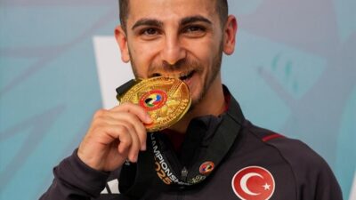 ANKARA (AA) – Milli sporcu Eray Şamdan, Mısır’da düzenlenen 27.