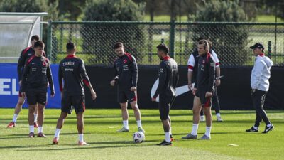 - Antrenmanı, TFF Başkanı İbrahim Hacıosmanoğlu da takip etti