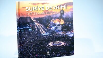 - AA Kitap tarafından Türkçe ve İngilizce olarak hazırlanan 327