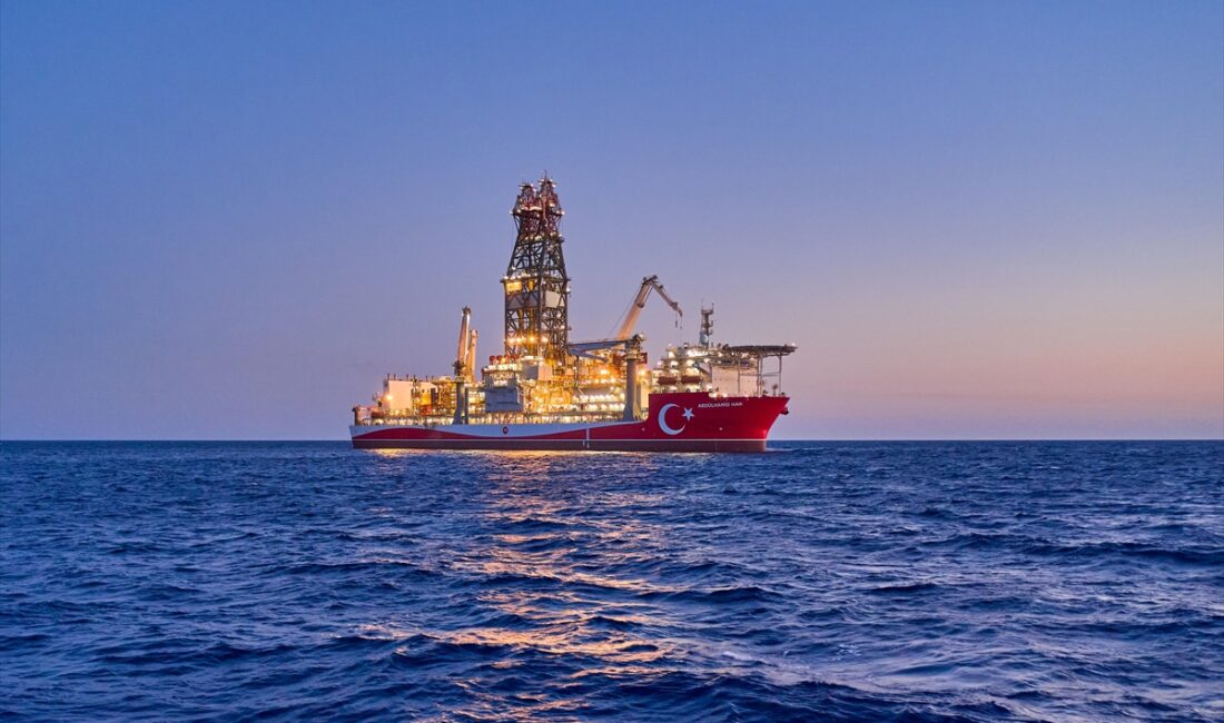 İSTANBUL (AA) – Türkiye'nin denizlerdeki hidrokarbon arama ve üretim faaliyetlerine