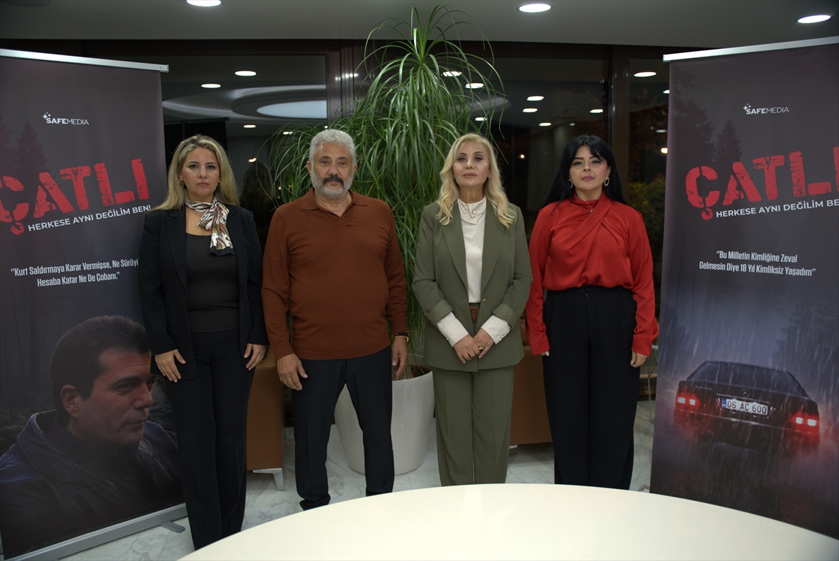 - Yapımcı Seyfi Şahin:
- "Çatlı'nın vatana hizmet ettiğine inanmam projeye