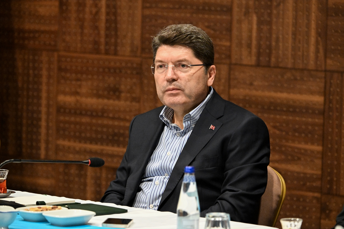 - "(11. Yargı Paketi) Örgüt faaliyeti çerçevesinde çocuğa bir yeri