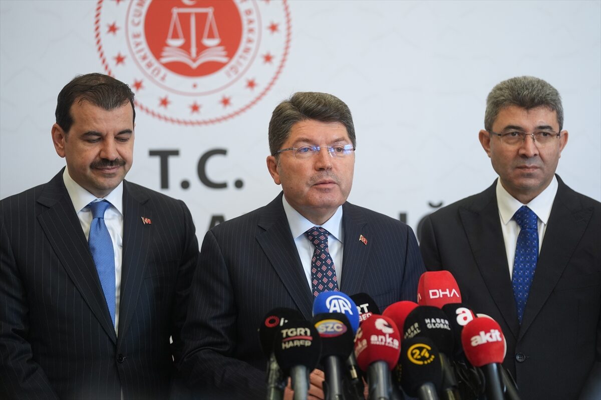 - "11. Yargı Paketi ile ilgili bugün Meclis Grup Başkanımız