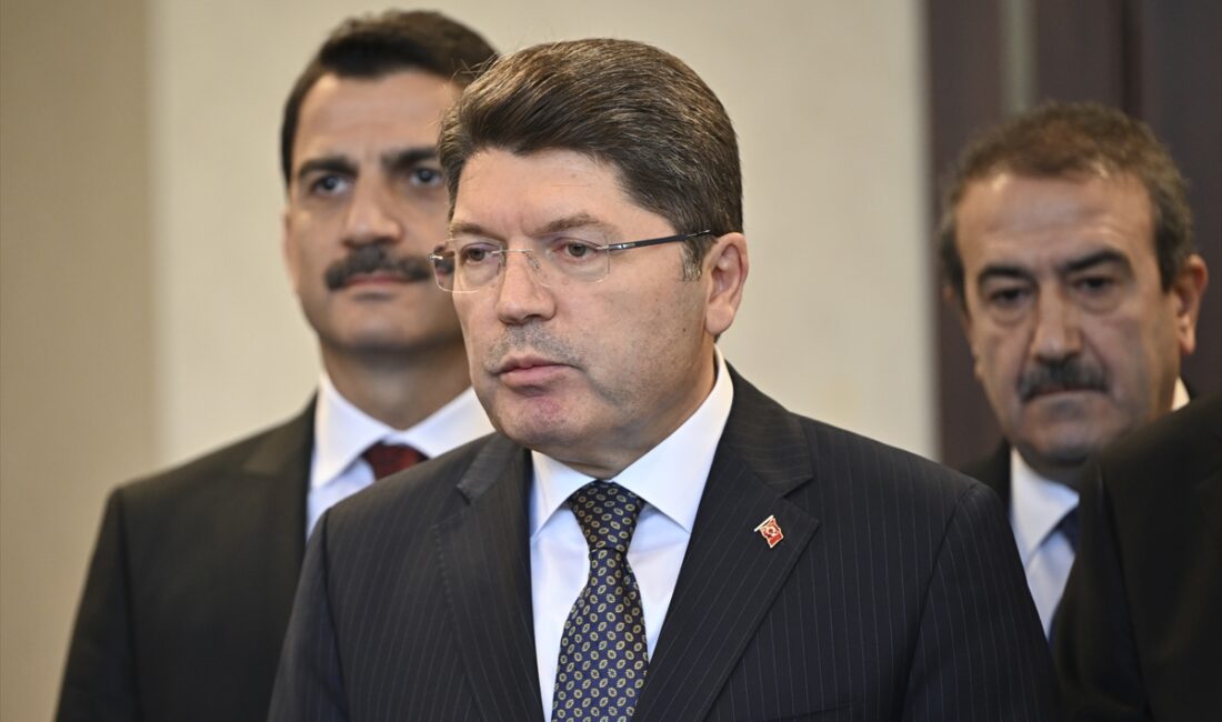 - "Sayın Bahçeli'nin de bugün ifade ettiği İmralı'ya Meclis Komisyonu'nun