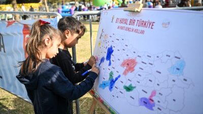 ADANA (AA) – Adana, Hatay ve Osmaniye'de "Dünya Çocuk Hakları