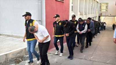 ADANA (AA) – Adana merkezli 23 ilde düzenlenen operasyonda inşaat