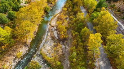 ADANA (AA) – Adana'nın Pozantı ilçesinde sonbahar renklerinin hakim olduğu