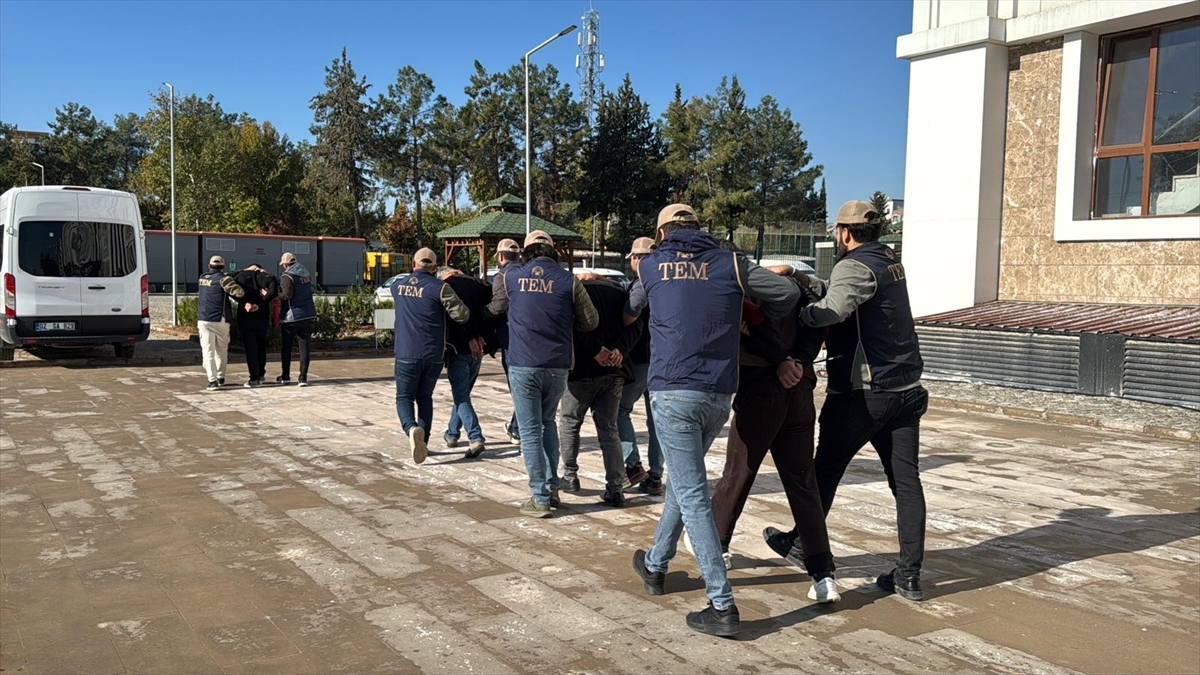 ADIYAMAN (AA) – Adıyaman'da terör örgütü DEAŞ'a yönelik operasyonda gözaltına