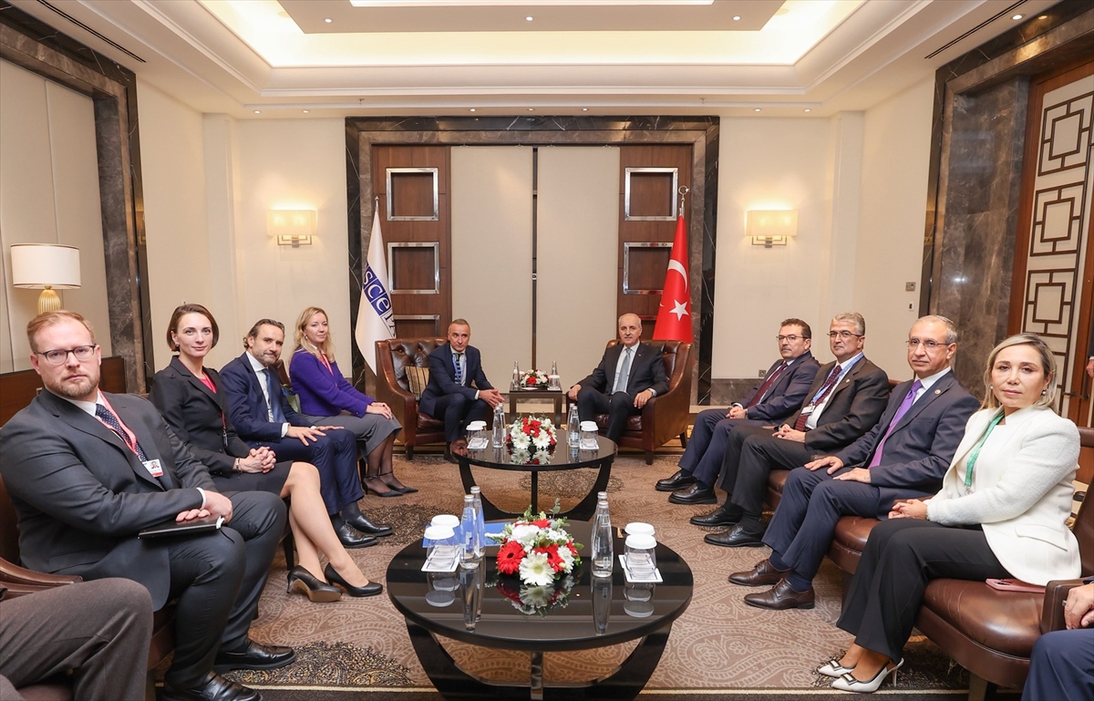 - AGİT PA Başkanı Pons:
- "Bu dönem ne hüzünlenme vakti