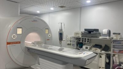 - Ağrı Valisi Mustafa Koç:
- "Hizmete alınan yeni MR cihazımız,