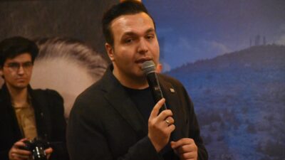 - "Bugün TBMM'de 30 yaşın altındaki 5 milletvekilinden 4'ü AK