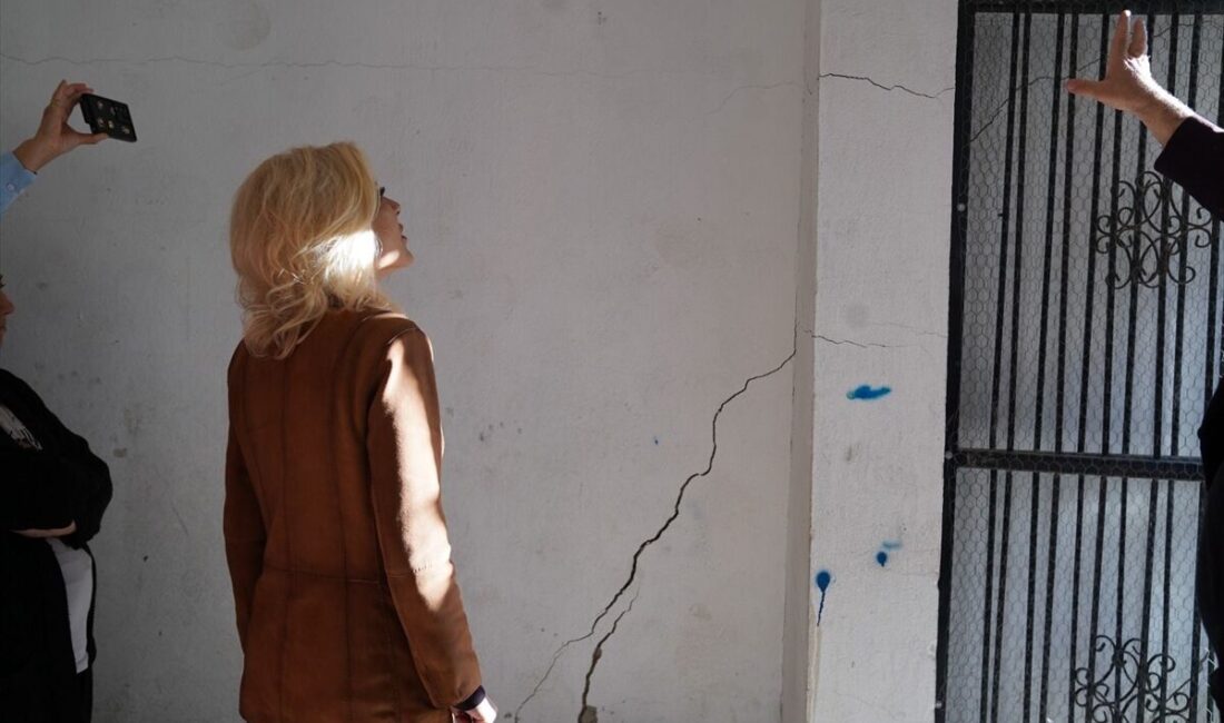 İZMİR (AA) – AK Parti İzmir Milletvekili Şebnem Bursalı, Konak