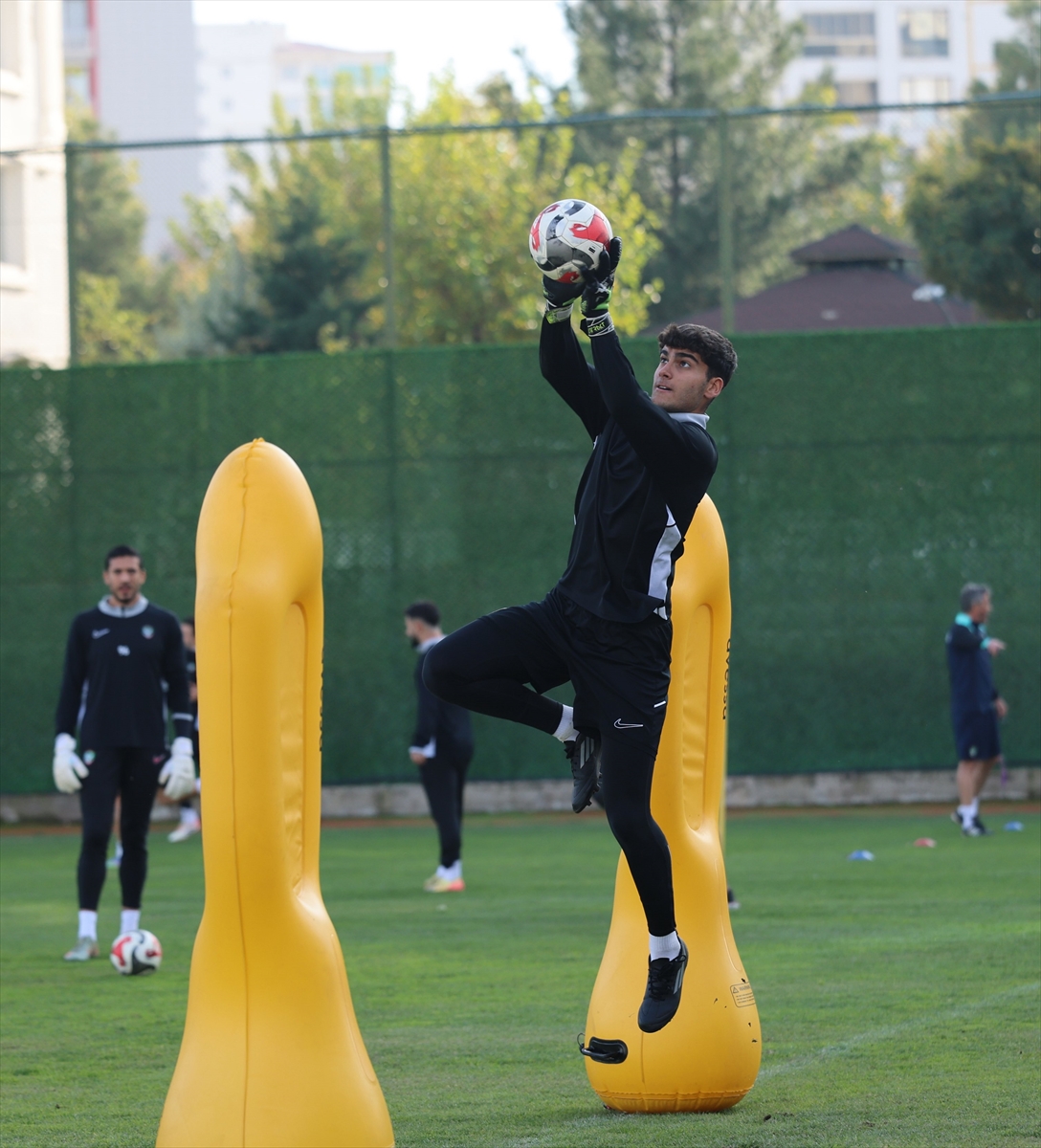 DİYARBAKIR (AA) – Amed Sportif Faaliyetler, Trendyol 1. Lig'in 14.