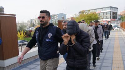 ANKARA (AA) – Ankara'nın Polatlı ilçesinde düzenlenen uyuşturucu operasyonunda gözaltına