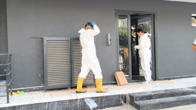 ANTALYA (AA) – Antalya'nın Muratpaşa ilçesinde bir kişi evinde ölü