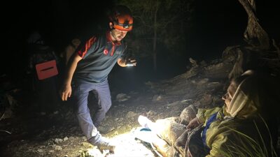 ANTALYA (AA) – Antalya'nın Kumluca ilçesinde doğa yürüyüşü yaparken dağlık