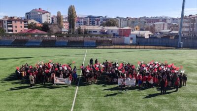 ARDAHAN (AA) – Ardahan'da Kızılay Haftası kapsamında farkındalık oluşturmak amacıyla