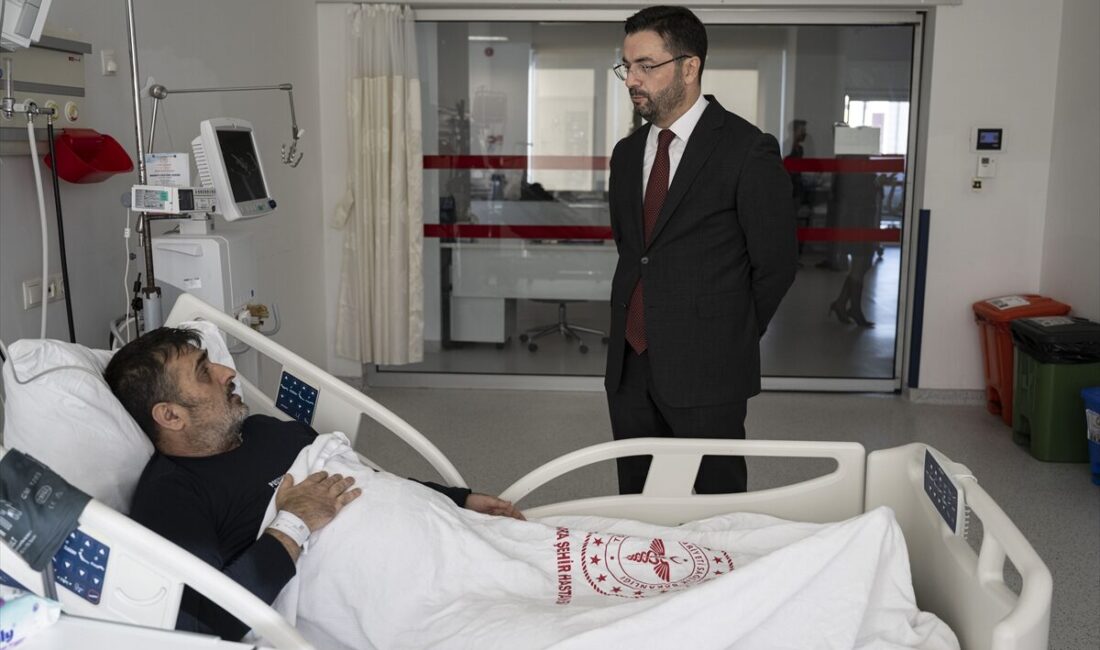 - Artvin'de kalp krizi geçiren 45 yaşındaki Yunus Çoruh, entübe