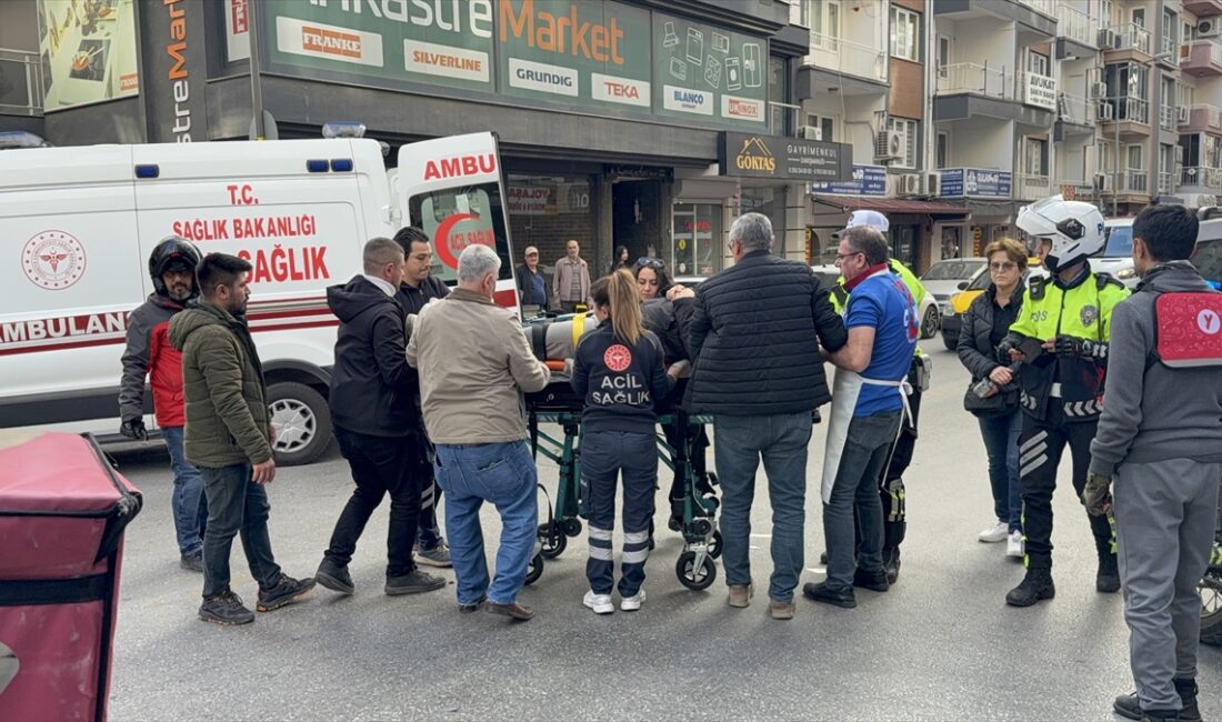 AYDIN (AA) – Aydın'ın Efeler ilçesinde otomobille motosikletin çarpışması sonucu