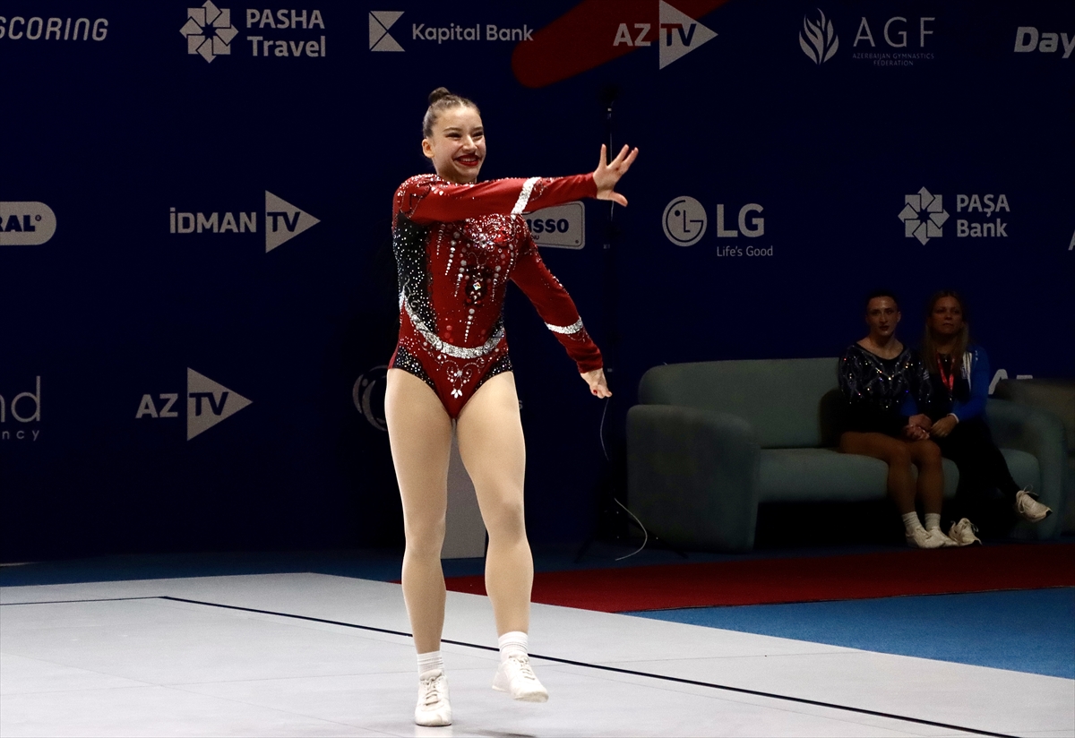 ANKARA (AA) – Milli sporcu Ayşe Begüm Onbaşı, Azerbaycan'da düzenlenen