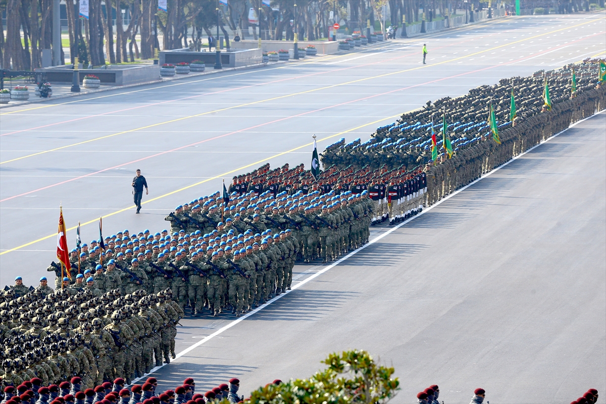 - Cumhurbaşkanı Erdoğan'ın da izlediği törende Cumhurbaşkanlığı Muhafız Alayı Tören