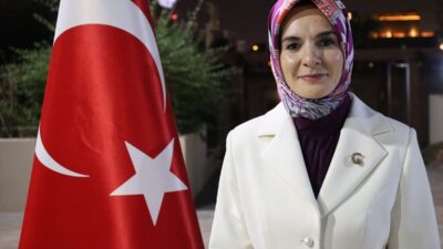 - "Zirve, bizler için aile odaklı çalışmalarımızı ön plana çıkarabildiğimiz