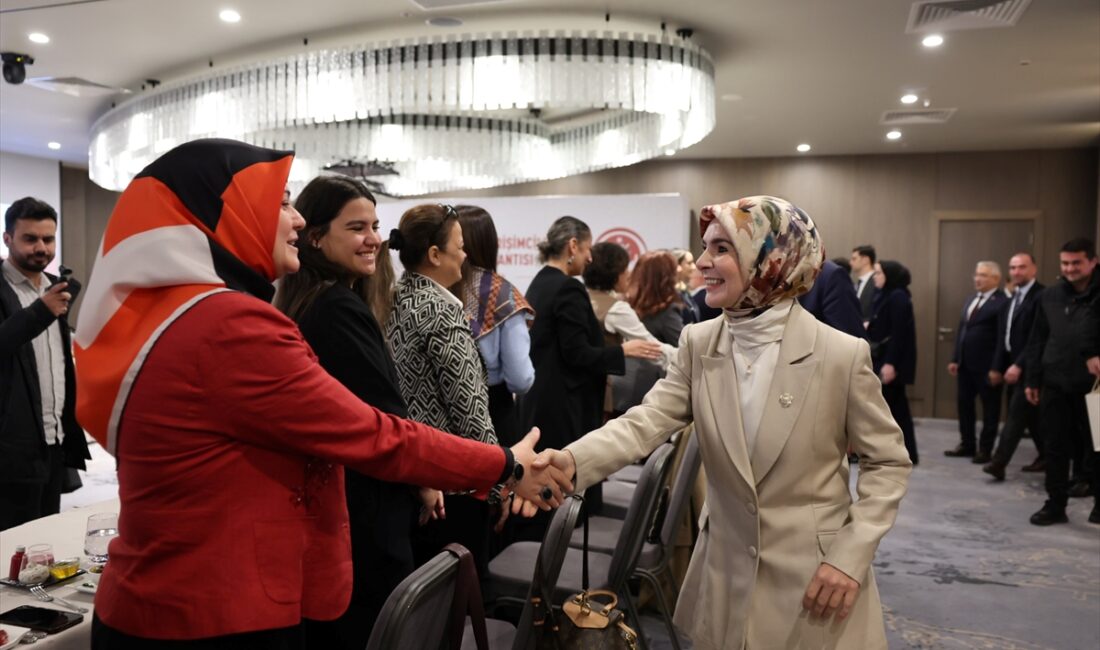 - "Kadın girişimcilerimizin yanındayız. Kadınların üretime, istihdama ve inovasyona katılımı,