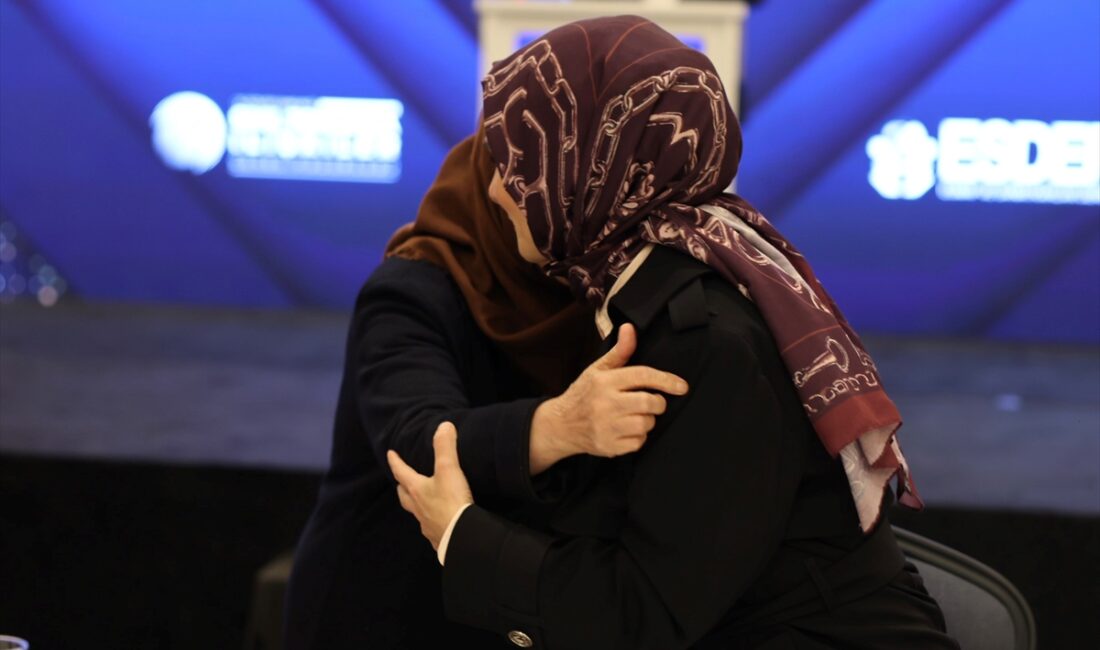 - "Esnaflarımız, ülkemizin dayanışma, güven ve kültür mirasını yaşatan büyük