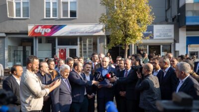 - "Patlamada 6 emekçi kardeşimiz hayatını kaybetmiş, 7 kardeşimiz de