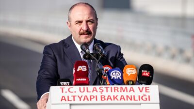 - "Biz inşallah önümüzdeki yıl Bursa'mıza yüksek hızlı trenle seyahat