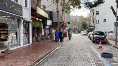 BALIKESİR (AA) – Balıkesir'de Edremit Körfezi Sportif Amaçlı Balıkçı Teknesi