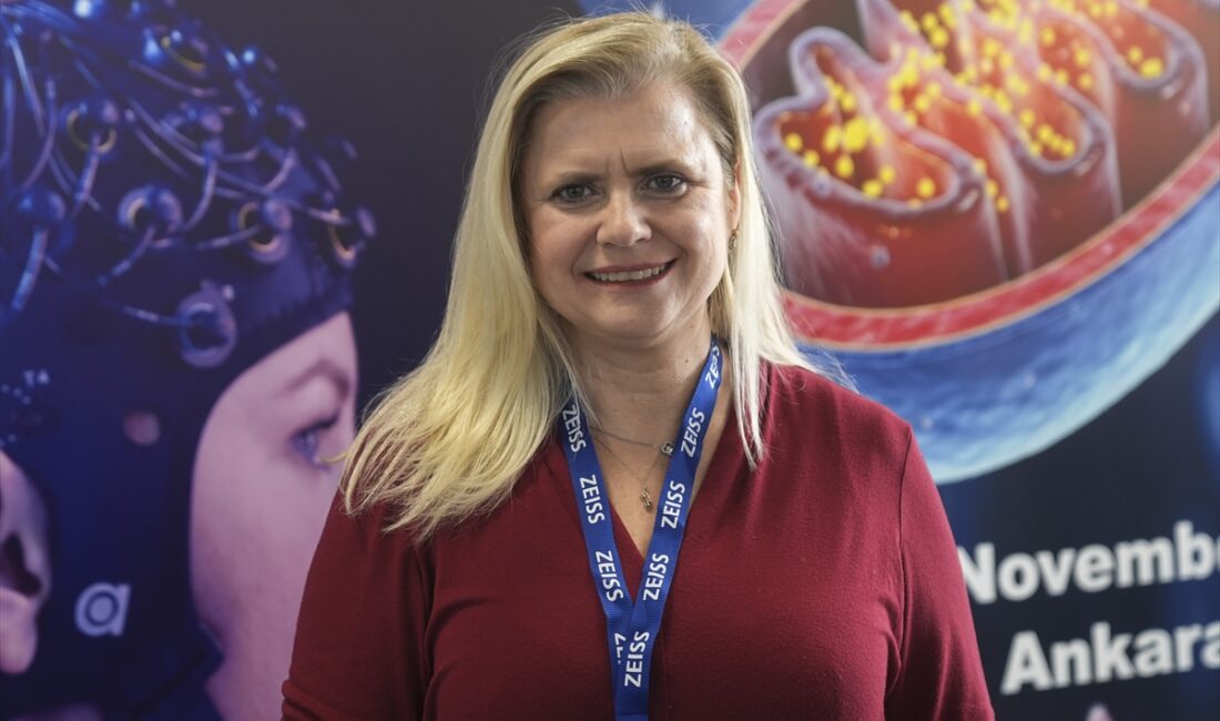 - Kongrede, nöronların enerji üretim süreçleri, enerji dengesizliğinin Alzheimer, Parkinson