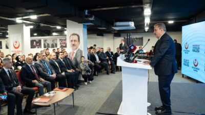 - "İsrail soykırım suçunu yalnız işlemedi, başta Amerika olmak üzere