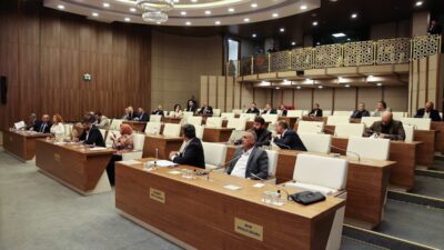 - CHP'li Meclis Üyesi ve eski Beykoz Belediye Başkan Yardımcısı