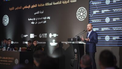 - "Filistin'de yaşanan her hadise, modern dünyanın makyajını kazıyor ve